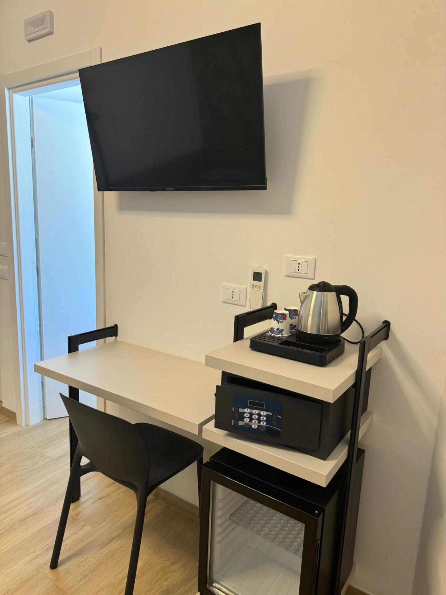 צ'יוויטווקיה Guest House Al Porto מראה חיצוני תמונה